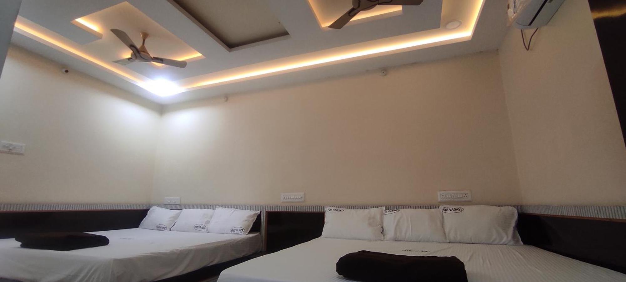 Sri Vasavi Residency Hotel Rameshwaram Ngoại thất bức ảnh