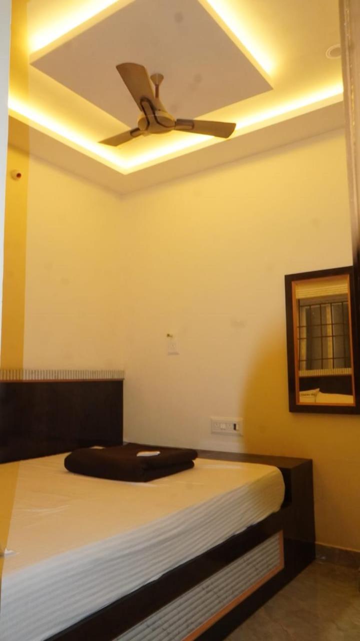 Sri Vasavi Residency Hotel Rameshwaram Ngoại thất bức ảnh